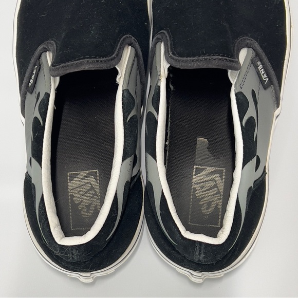 VANS black and Gray  Flames US 6 Juniors slip On Sneaker Shoe - Picture 7 of 14